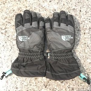 The North Face Youth ski gloves